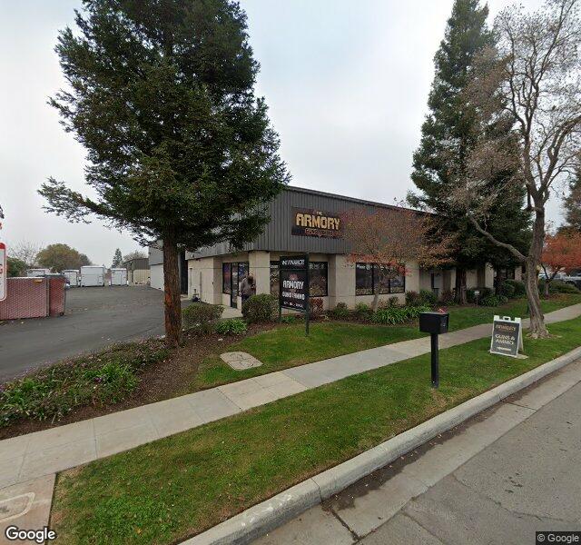 Fitness Grind and Performance storefront - Fresno