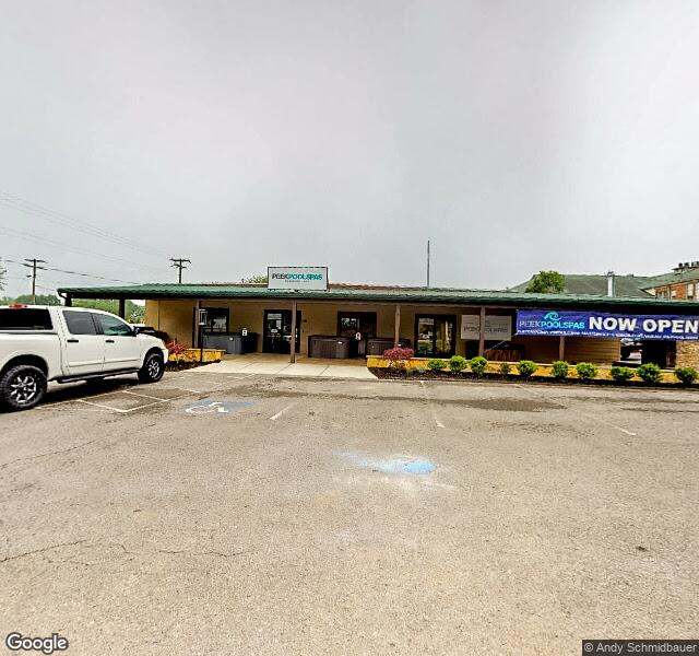 Peek Pools & Spas storefront - Nashville