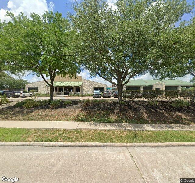 Rover Oaks Pet Resort, Houston storefront - Houston