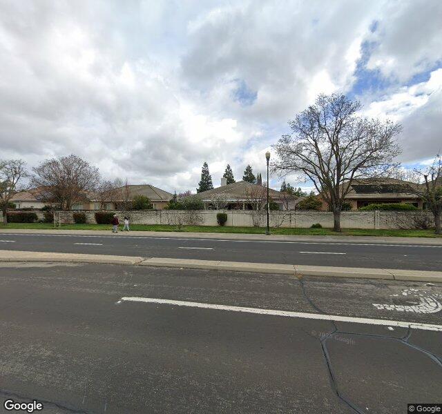 Huntington Pool Services storefront - Sacramento