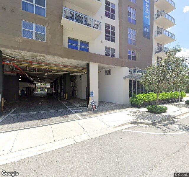 VEG ER for Pets storefront - Miami