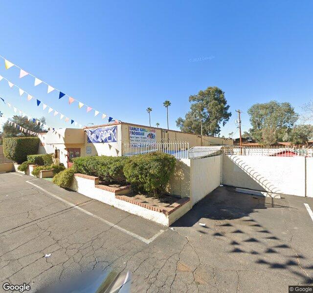 Children's Campus storefront - Phoenix