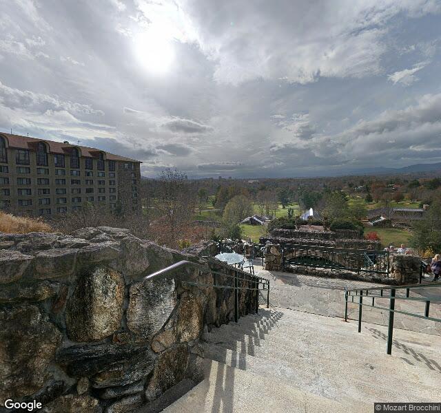 The Omni Grove Park Inn & Spa storefront - Asheville