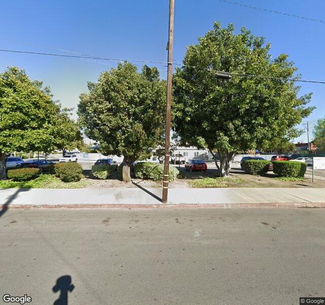 County Kids Place KinderCare storefront - Los Angeles