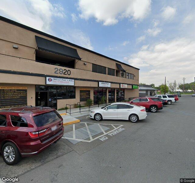 Bakersfield Chiropractic storefront - Bakersfield