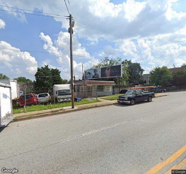 Parkwood Pet Resort West storefront - Baltimore