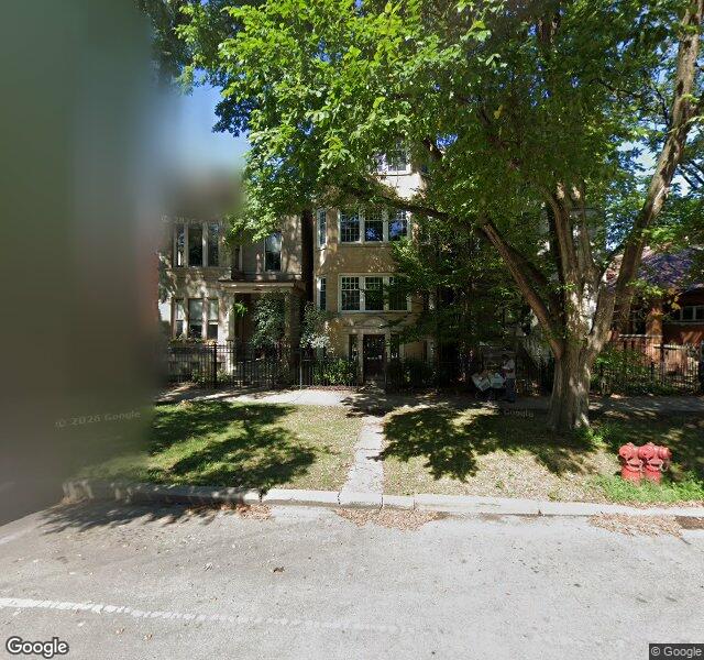 Manic Maids storefront - Chicago