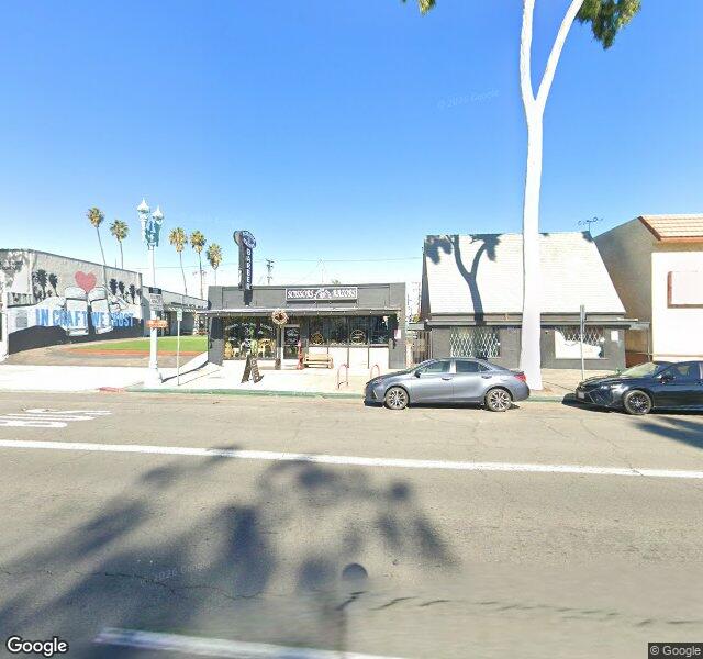 Scissors & Razors storefront - San Diego