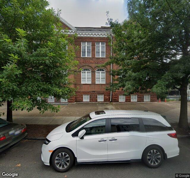 Onelife Fitness - Capitol Hill storefront - Washington