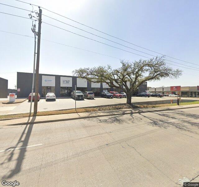 Two Men and a Truck Moving storefront - Dallas