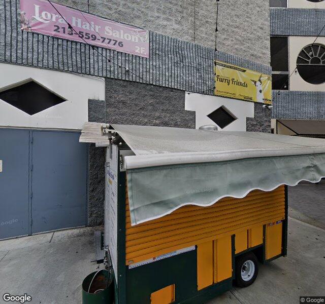 Bubble Pup Salon storefront - Los Angeles