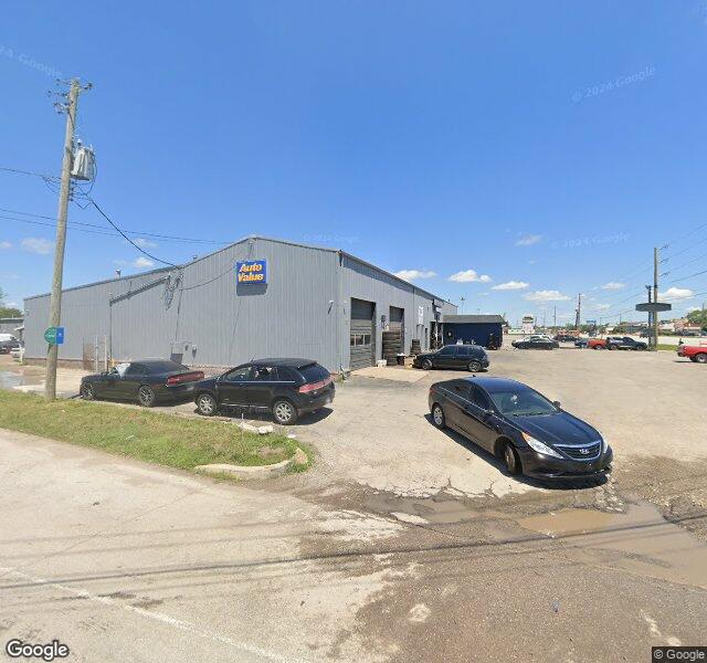 R & R Detailing storefront - Indianapolis