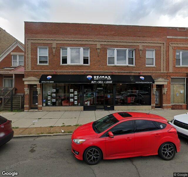 Chicago Property Sisters - REMAX Loyalty storefront - Chicago