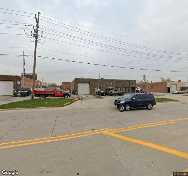 Danna Pools Inc. storefront - Chicago