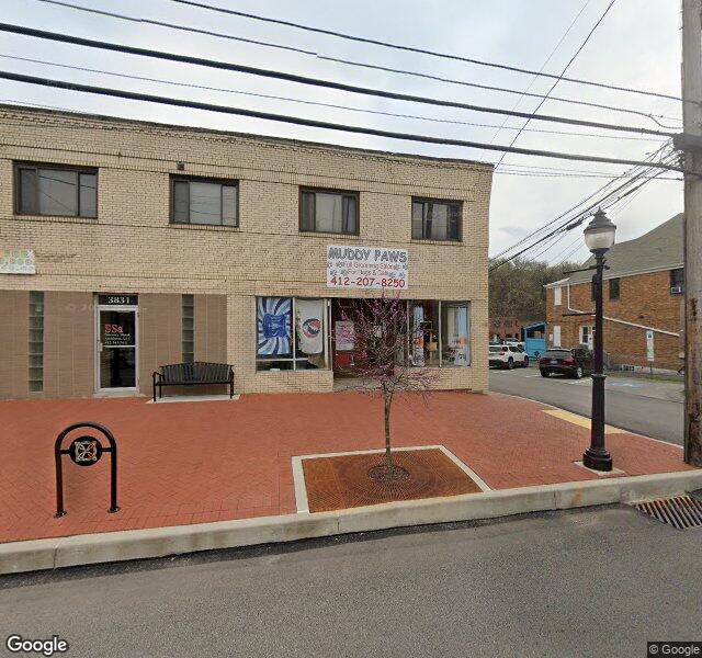 Muddy Paws Grooming Salon storefront - Pittsburgh