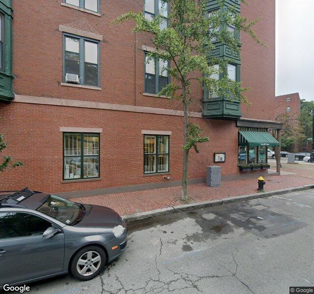 Boston Dog Butlers storefront - Boston