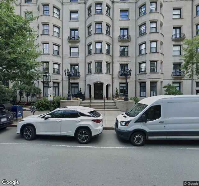 Premium Q Moving and Storage storefront - Boston