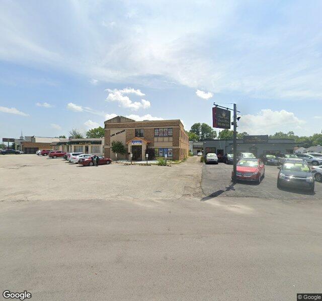 Les Petites Academies storefront - Louisville