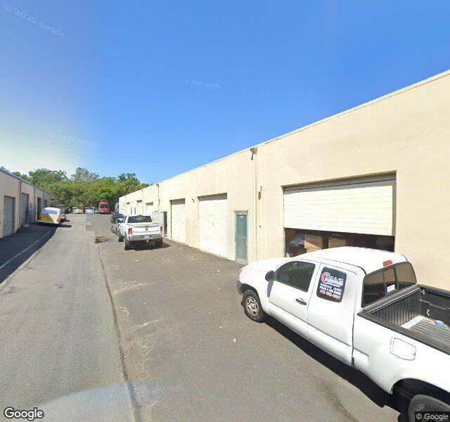 Francisco and Son Pool Service storefront - San Francisco