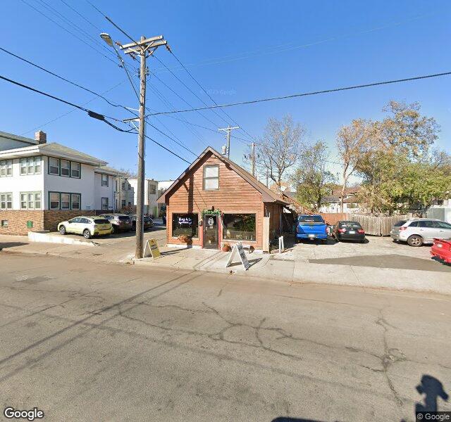 Fleurs de Lee storefront - Minneapolis