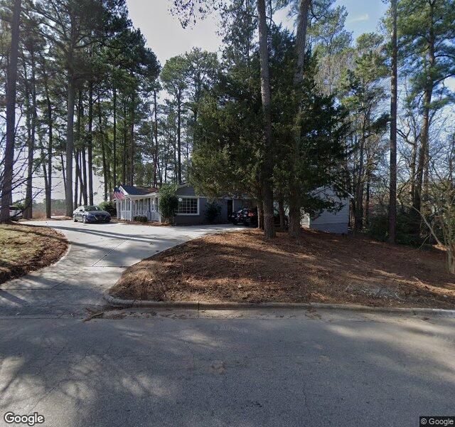 Go 2 Girls storefront - Raleigh