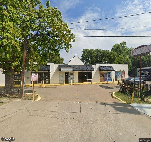 4Paws Grooming storefront - Dallas