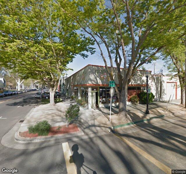 Grateful Dog Daycare storefront - Sacramento