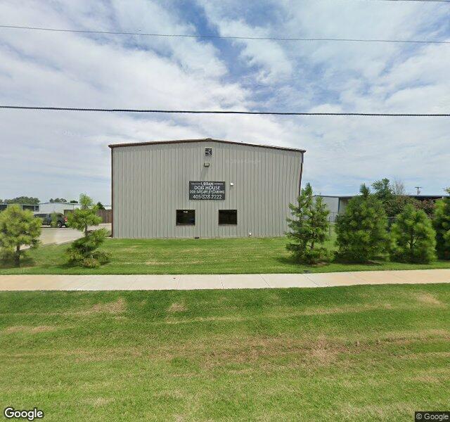 Urban Doghouse storefront - Oklahoma City