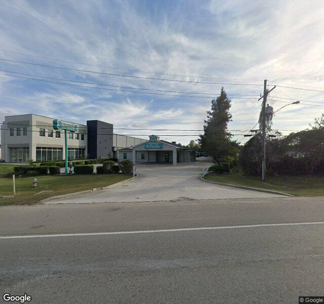 Pet Paradise New Orleans location - New Orleans