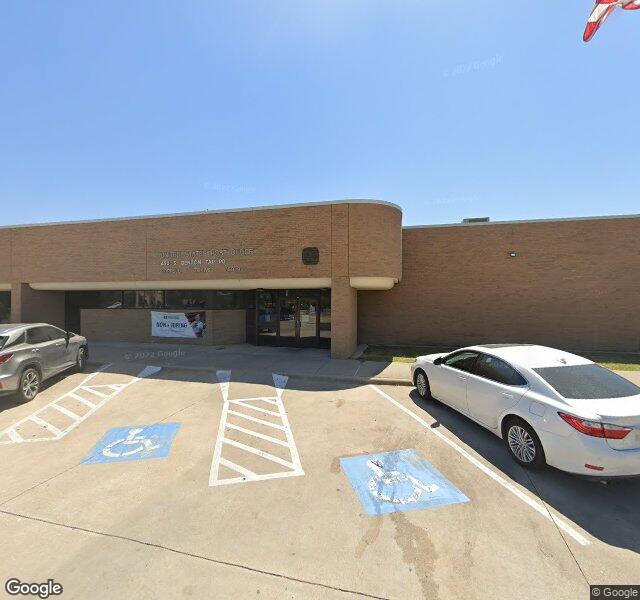 Dallas Housemaids storefront - Dallas