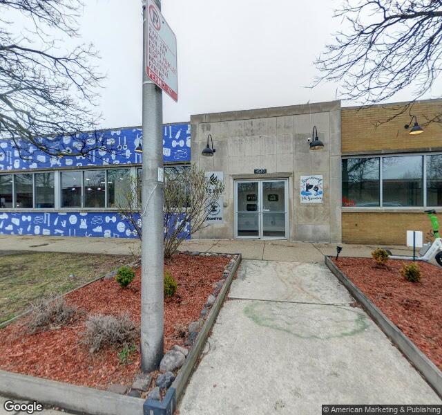 Ravenswoof storefront - Chicago