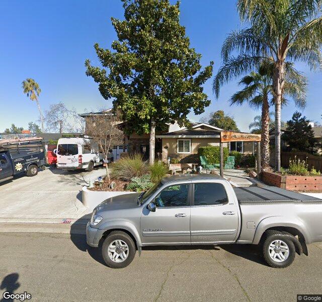 Doggie Bed & Breakfast storefront - Sacramento