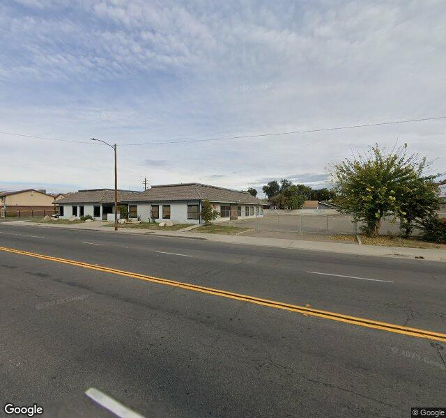 Xiong Effective Chiropractic Care storefront - Fresno