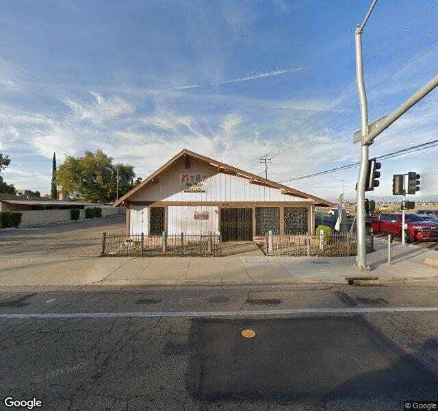 Star Mutts Grooming Salon location - Fresno