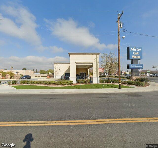 Mister Car Wash location - Bakersfield