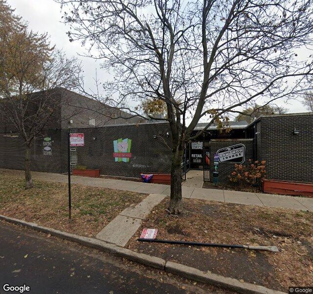 Bow Wow Lounge location - Chicago