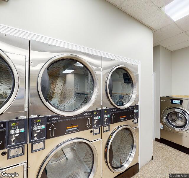 Bark in Time Paw Spa location - Indianapolis