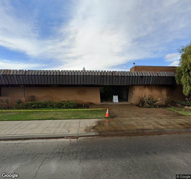 Miracle Med Lounge storefront - Fresno