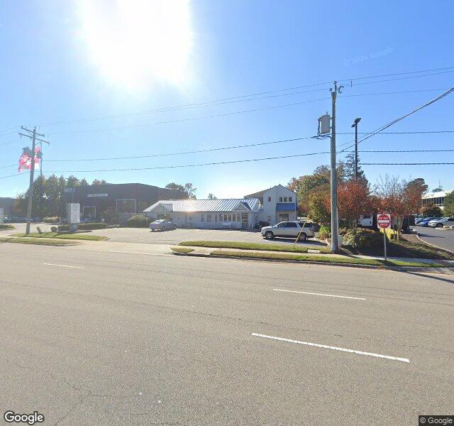 The Ruff House Stay & Play at Bayside location - Virginia Beach