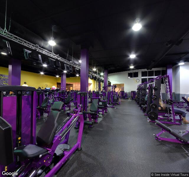 Supreme Mobile Car Wash Detail storefront - Dallas