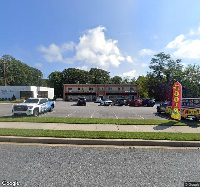 Splash Fiberglass Pool Company storefront - Baltimore