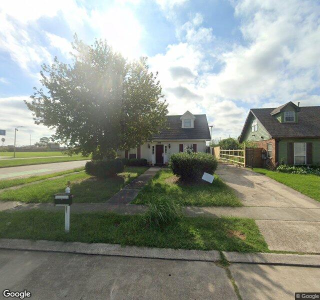 Bug Smashers Exterminators storefront - New Orleans