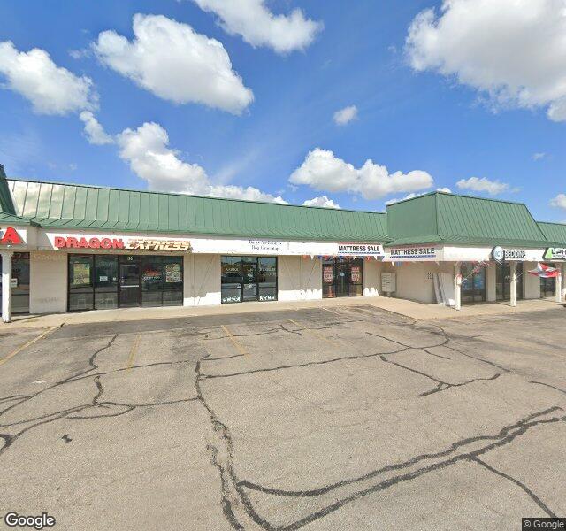 Barks-An-Bubbles storefront - Wichita