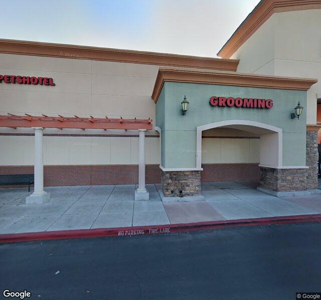 PetSmart Doggie Day Camp location - Fresno