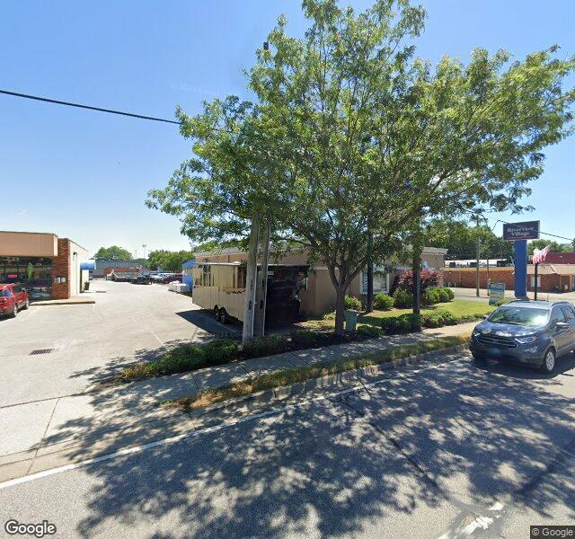 Pool Man storefront - Louisville