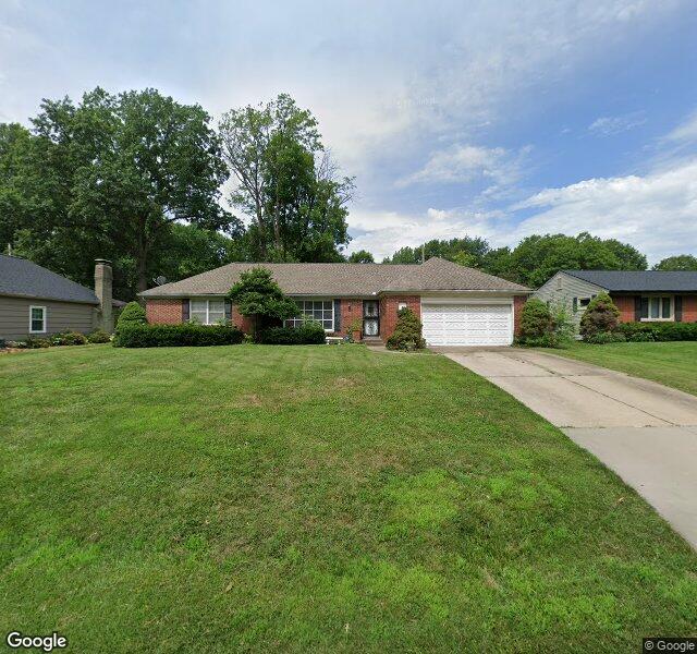 Aura Detail storefront - Kansas City