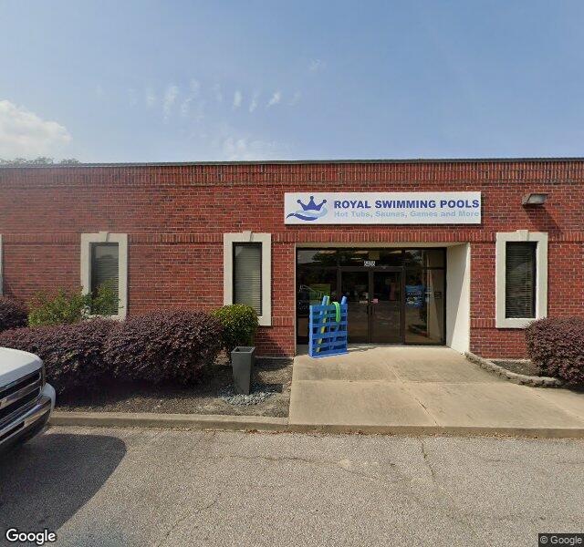 Royal Swimming Pools storefront - Memphis