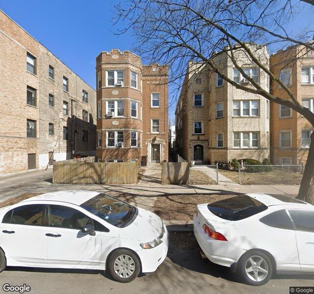 Leo Maids Cleaning Service storefront - Chicago