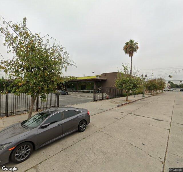Veterinary Care Center storefront - Los Angeles