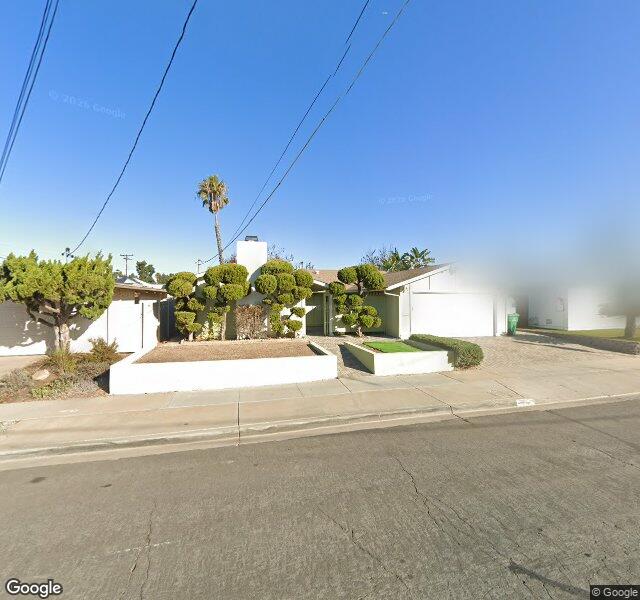 Elmira's daycare storefront - San Diego